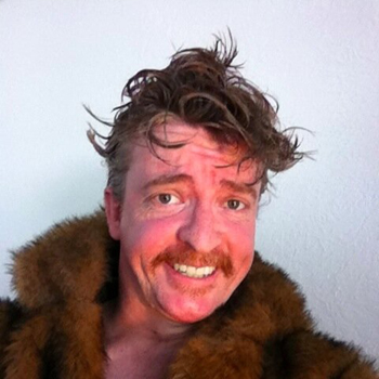 Rhys Darby - New Zealand comedian with a blend of physical stand-up ...